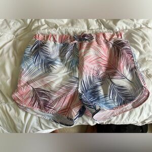 Women’s swim shorts